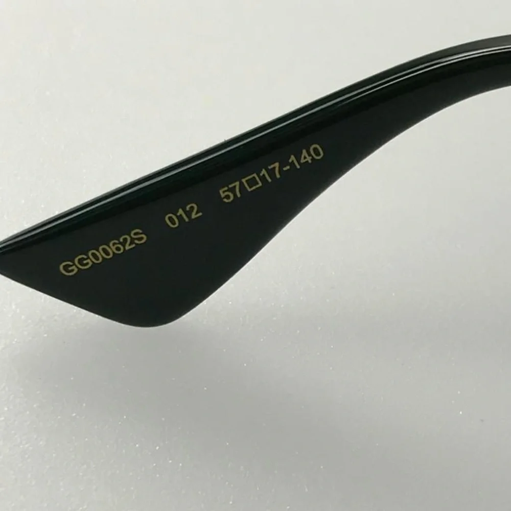 GUCCI Brown Gradient Sunglasses
GG0062S 012 57 - Picture 15 of 15